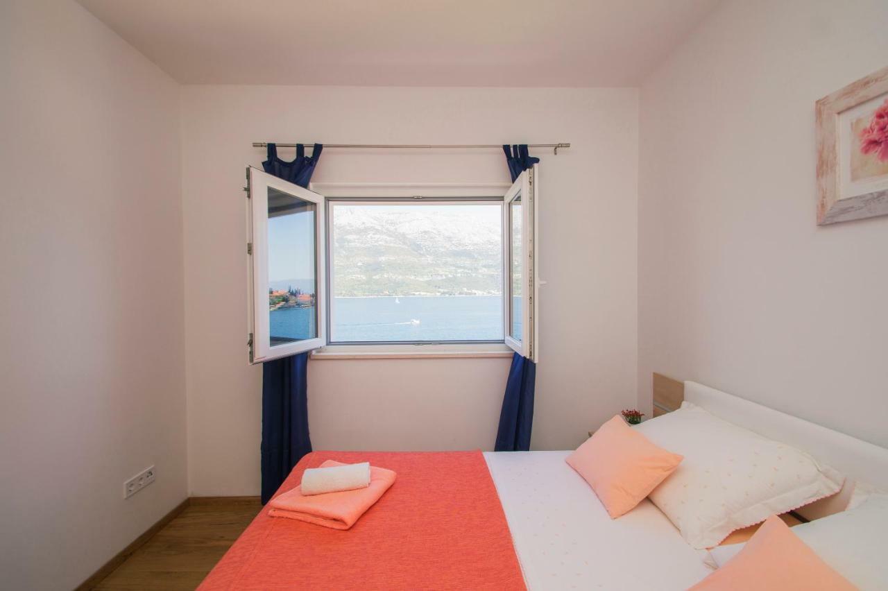 Apartments Mirna Korcula Town Bagian luar foto