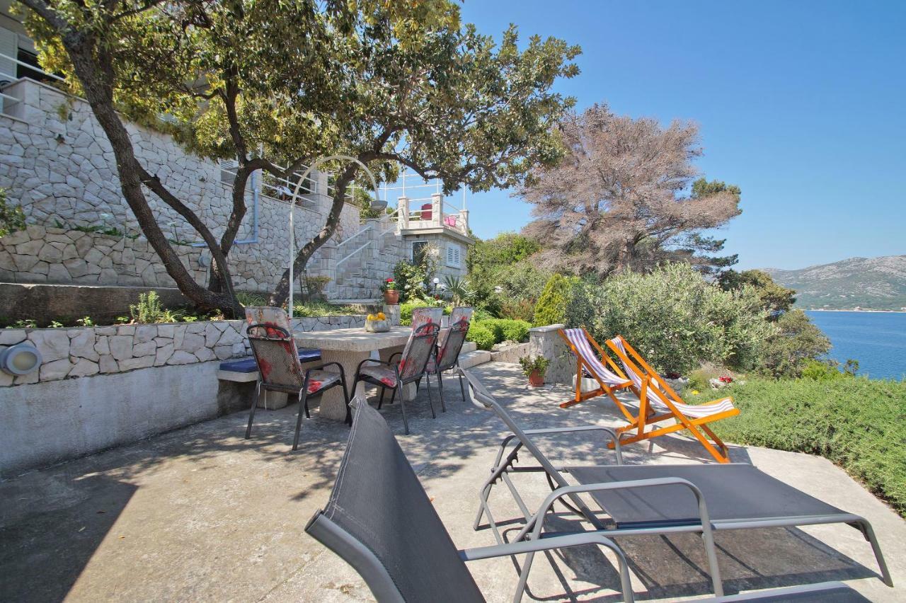 Apartments Mirna Korcula Town Bagian luar foto